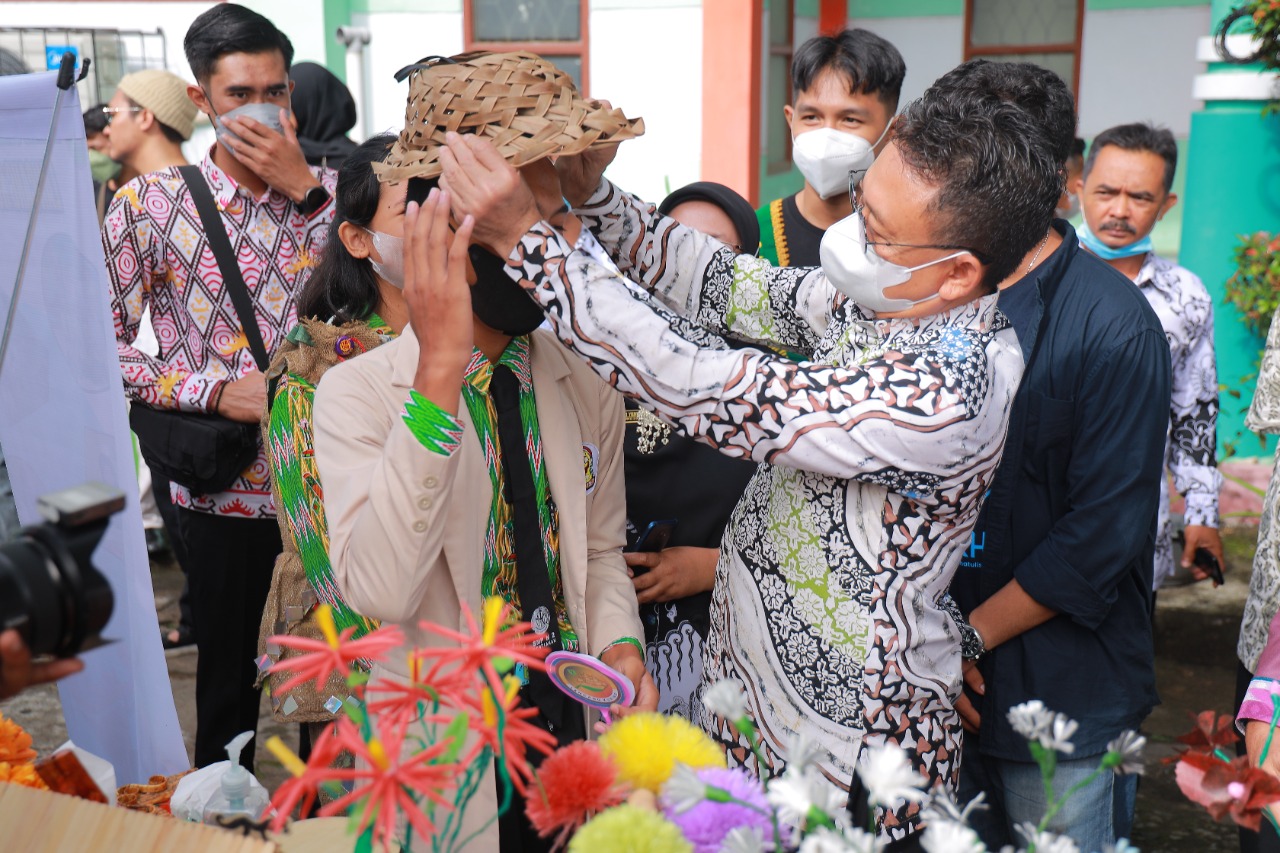 Edi Kamtono: Sampah Bakal Bernilai "Emas"