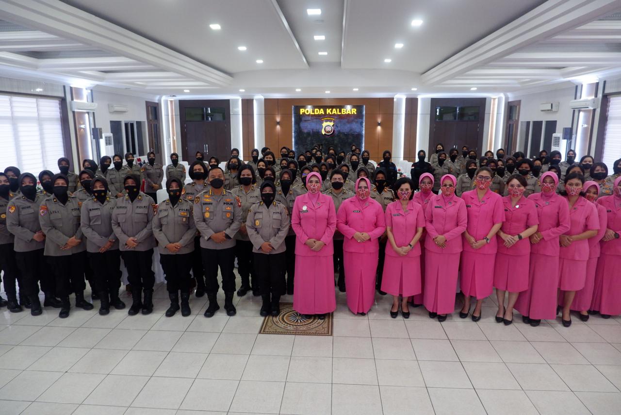 Tatap Muka Polwan dengan Ibu Asuh Polwan Kalbar