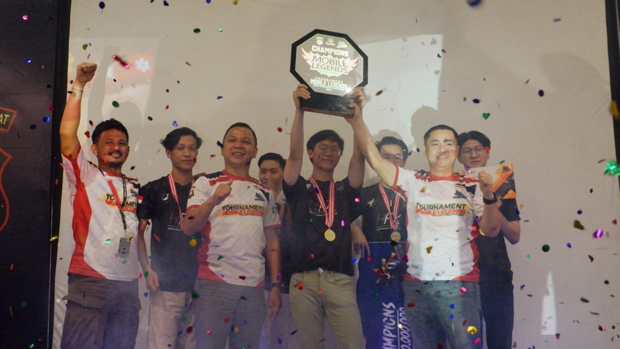 Taklukkan Paradox, HFX Esport Juara Turnamen MLBB Piala Kapolresta Pontianak