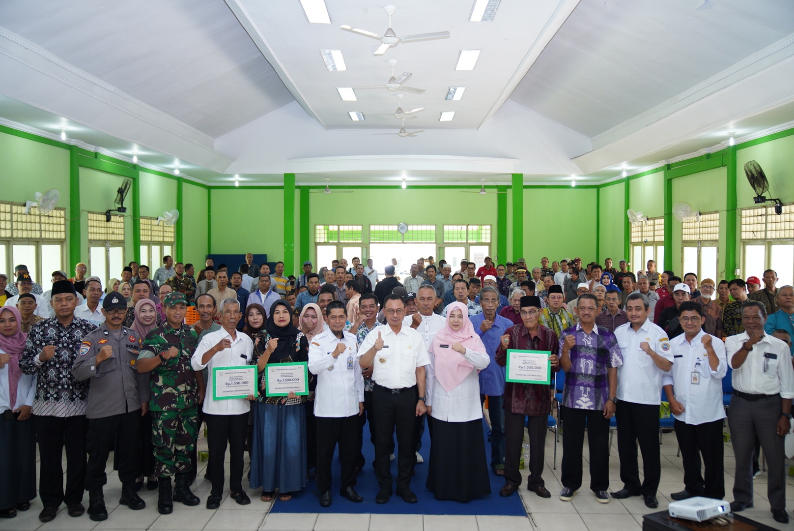 Edi Kamtono Minta RT/RW Peduli pada Warga dan Lingkungannya