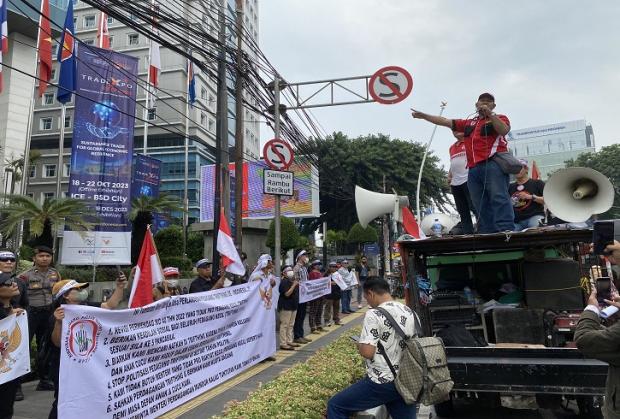 Pedagang Lelong Diminta Habiskan Stok, Penindakan Tegas Pasti Dilakukan