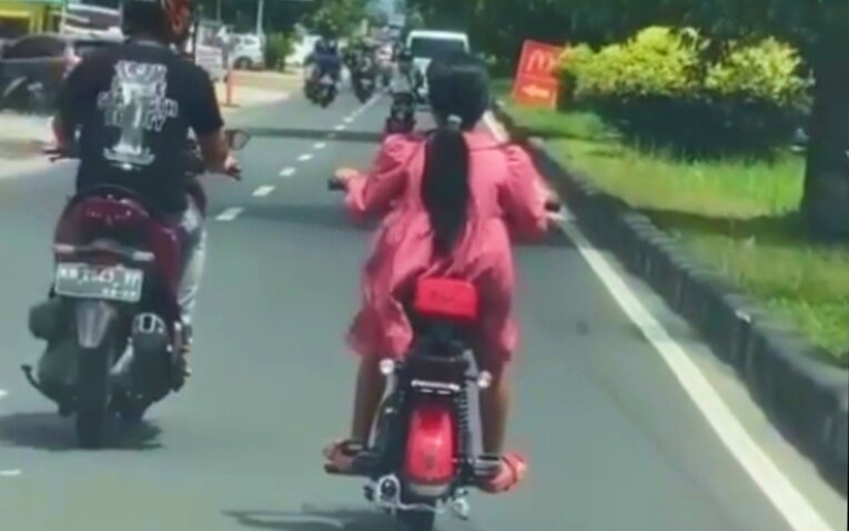 Ingat !, Sepeda Listrik Dilarang Masuk Jalan Raya/Umum