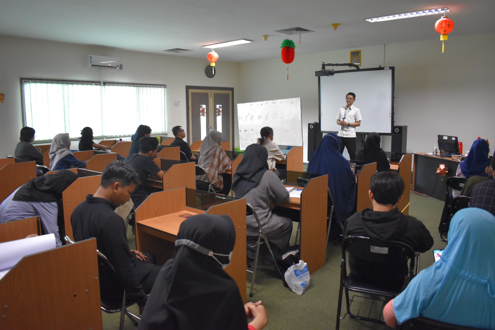 Layanan Gratis Kursus Bahasa Asing di Pontianak, Cukup Daftar Online