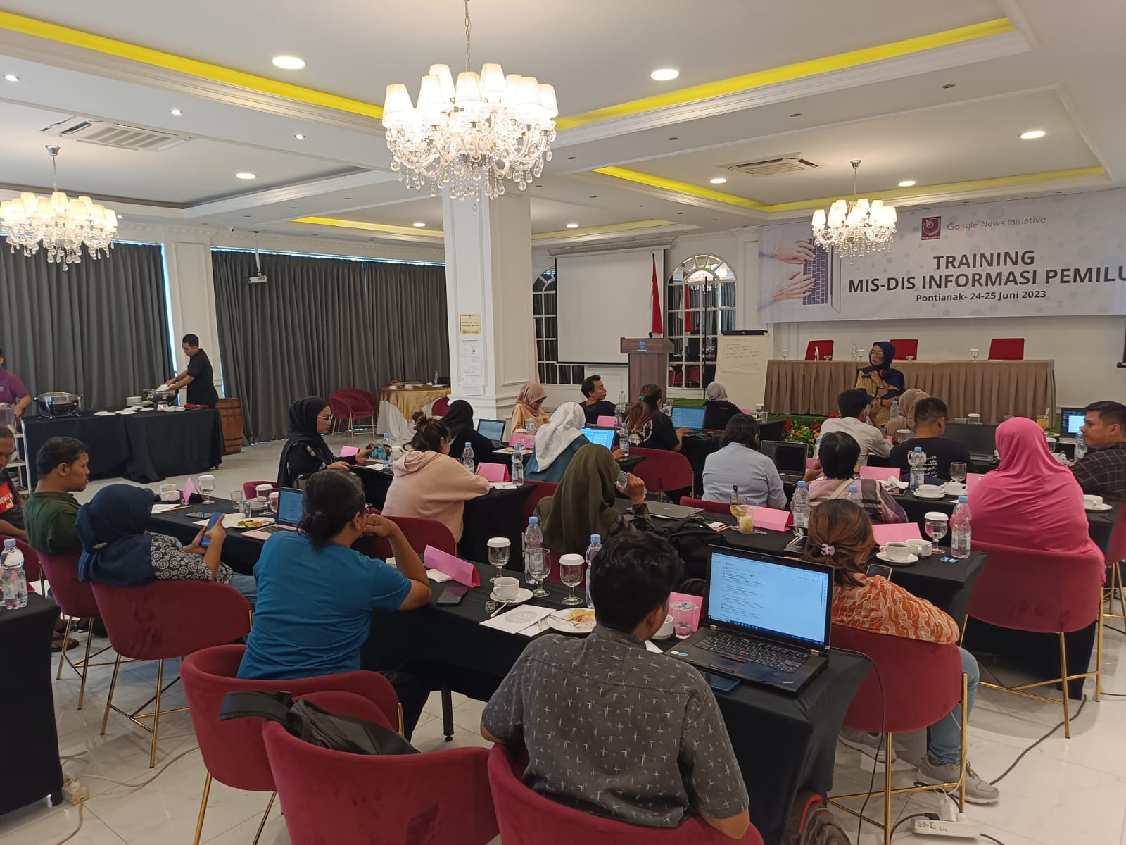 AJI-GNI Latih Jurnalis Kalbar Cegah Mis-Dis Informasi Pemilu