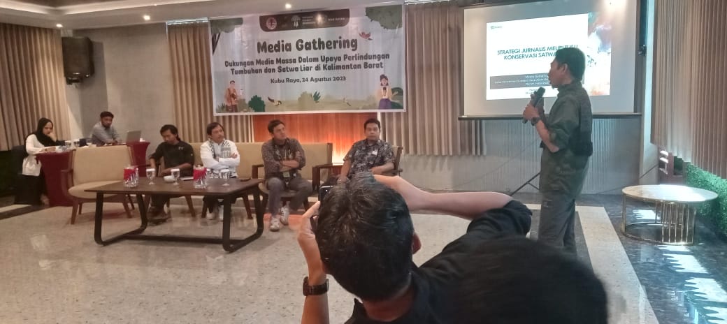 BKSDA Kalbar-Media Massa Komitmen Kuatkan Sinergitas