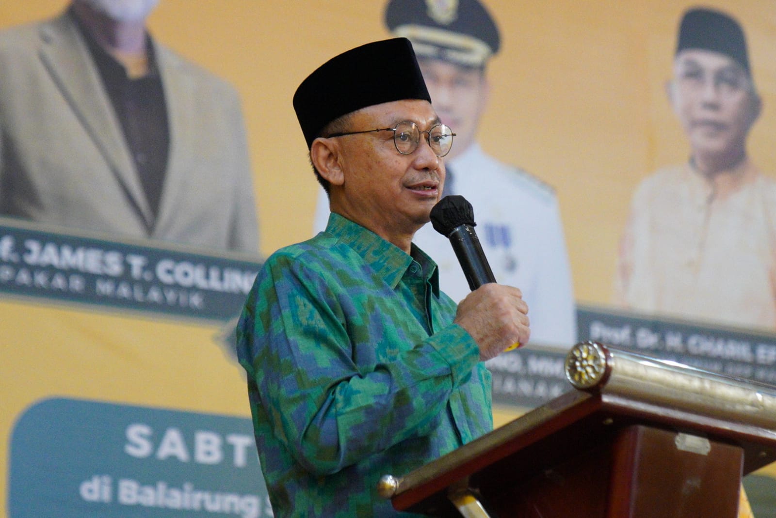 Edi Kamtono : "Bahasa Melayu sebagai Jembatan Tali Silaturahmi"