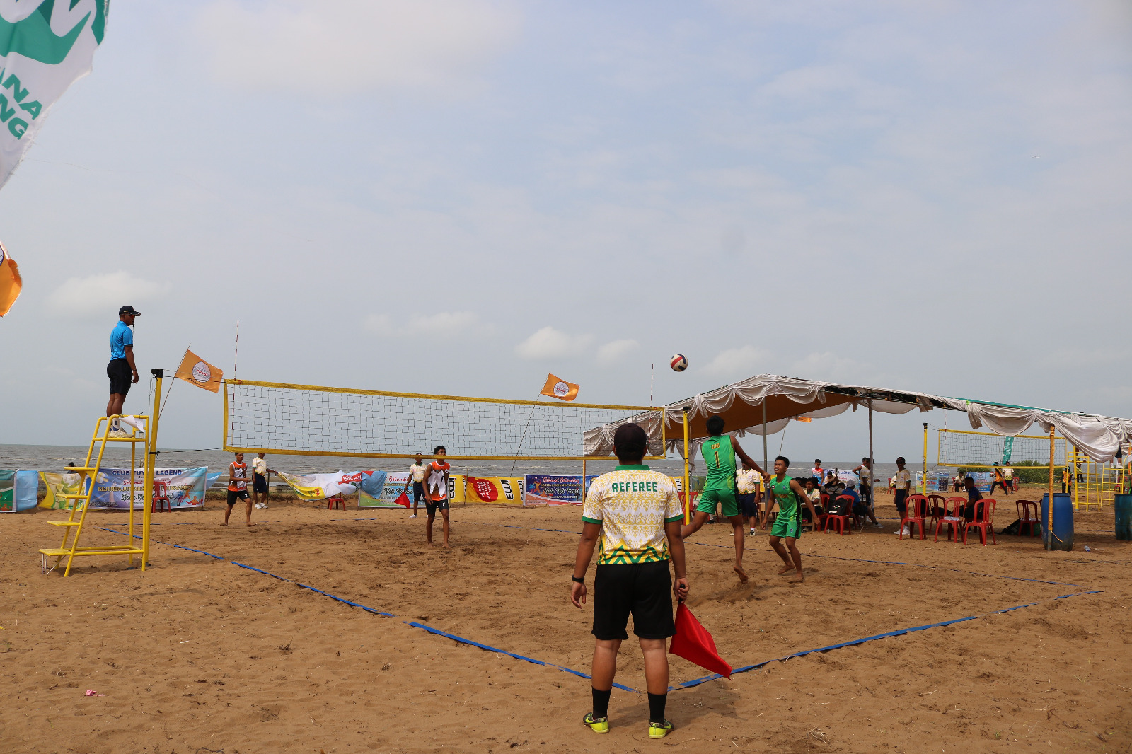 7 Kabupaten Ikuti Kejuaraan Sport Tourism Volly Pasir se-Kalimantan Barat