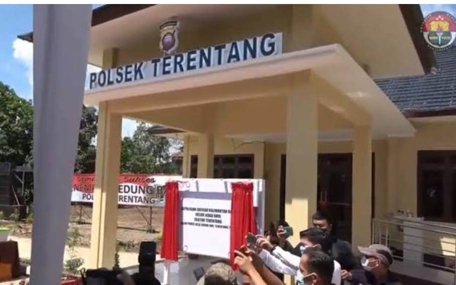 Gas Elpiji Langka,Warga Terentang Datangi Mapolsek