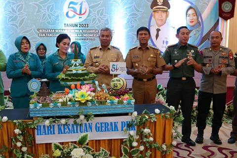 Hadiri Acara Puncak HKG Ke 51, Bupati Harapkan PKK Aktif Bersama Pemerintah