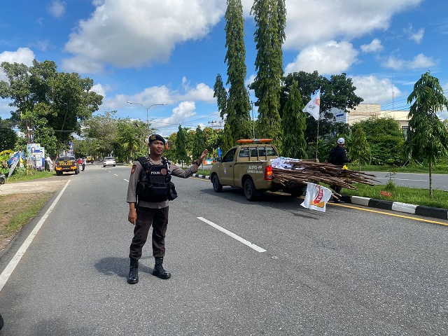 APK Caleg,Parpol di Kubu Raya Ditertibkan