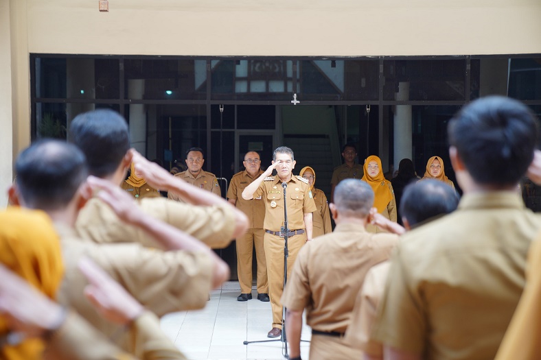 Ani Sofian Minta ASN Jangan Lelet dalam Pelayanan