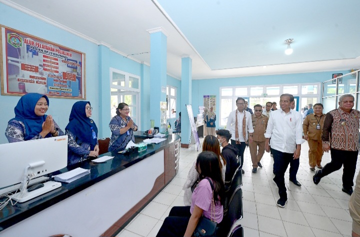 Harisson Terus Dampingi Presiden Hingga Kunjungan Terakhir di Sekadau