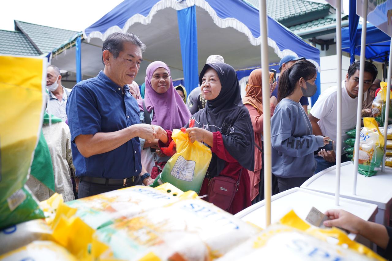 Pengunjung Pasar Murah Pontianak Bisa Langsung Belanja Tanpa Kupon