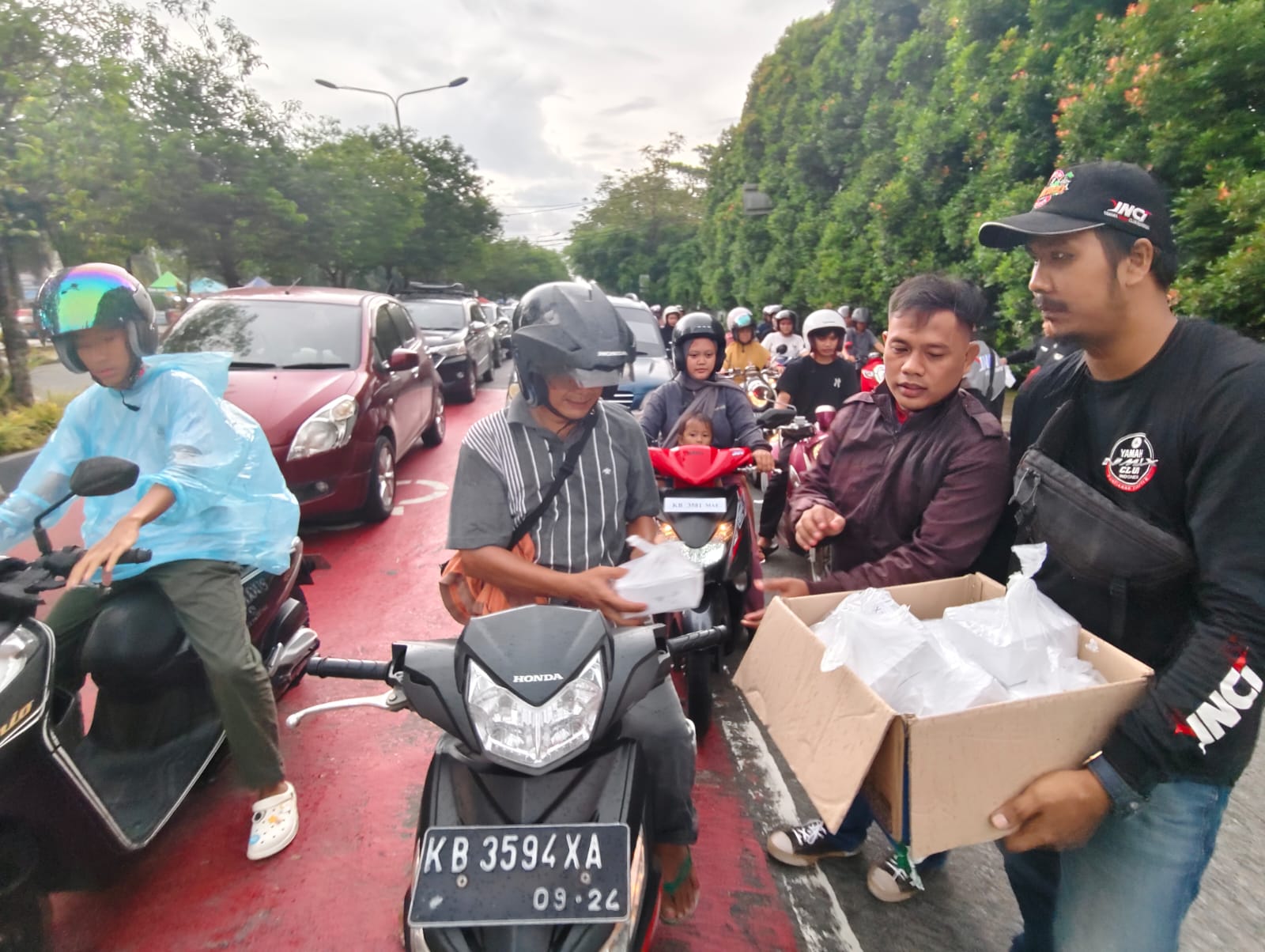 Takjil Gratis, Cara Komunitas Motor Pontianak Tebar Kebaikan