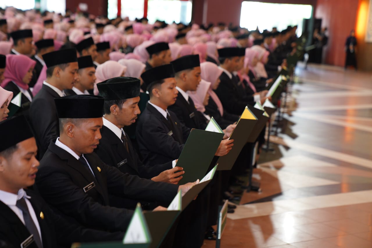 Ani Sofian Lantik 850 PPPK Jadi Pejabat Fungsional