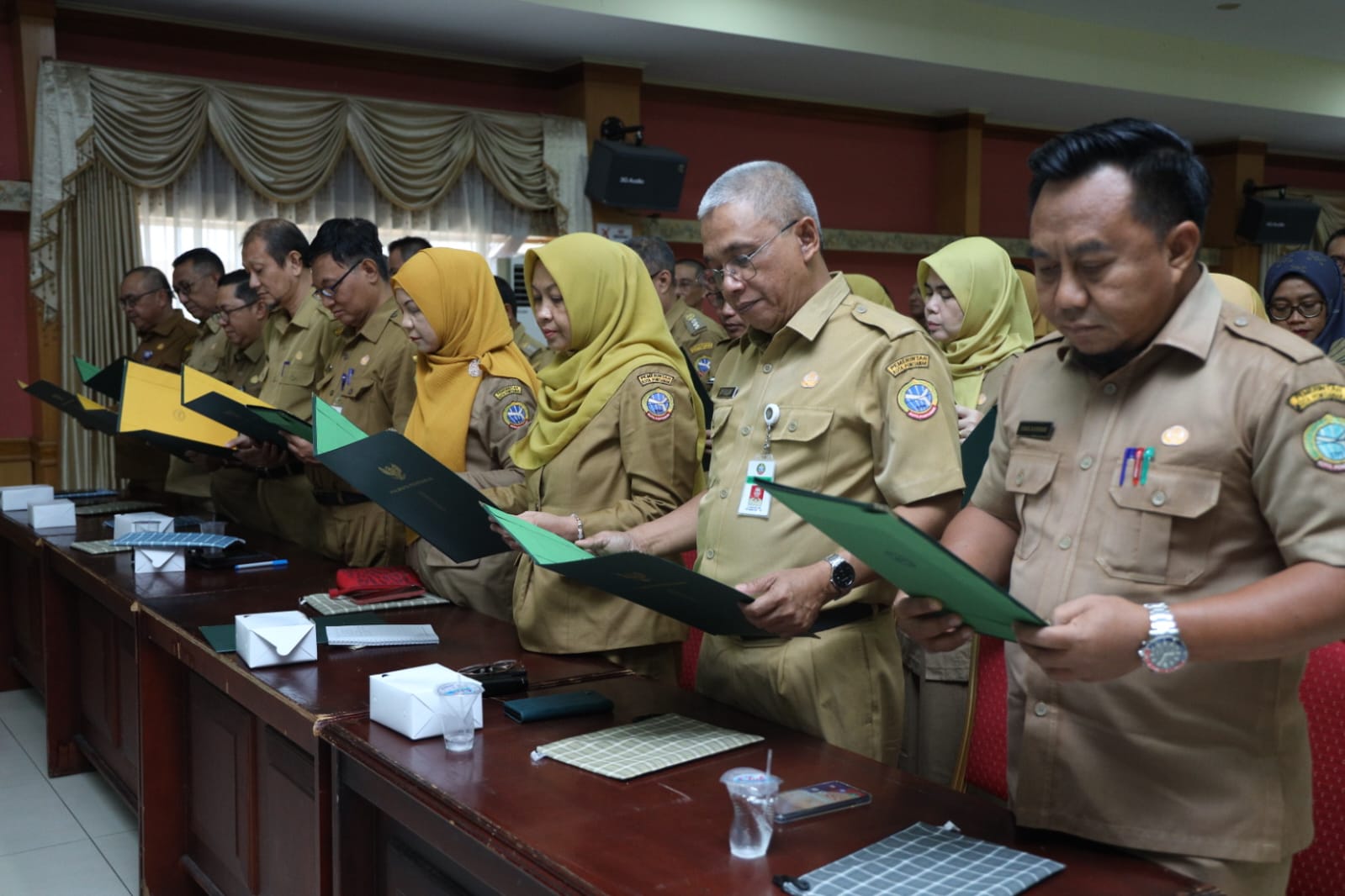 Ani Sofian Pimpin Deklarasi ASN Pemkot Pontianak Netral Jelang Pilkada