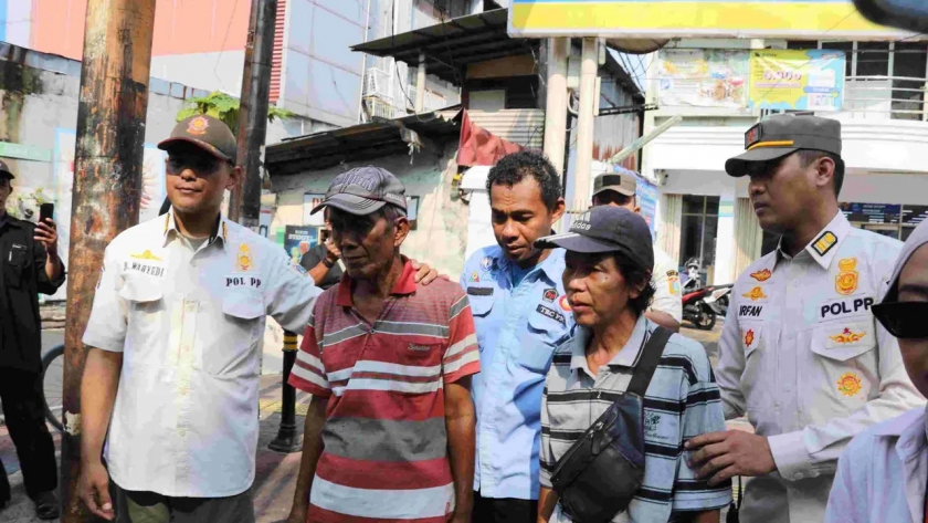 Puluhan Juru Parkir Liar di Mini Market Jakarta Pusat Ditertibkan