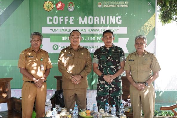 Hadiri Coffe Morning Distanakbun, Sekda : Pemkab Ketapang Mendukung Program Optimasi Lahan Rawa