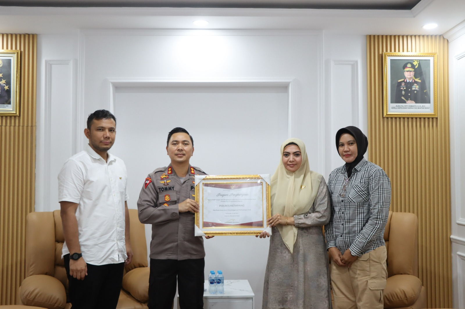 Tuntaskan Beberapa Perkara Terkait Anak Bawah Umur, Polres Ketapang Terima Penghargaan dari KPPAD Kalbar