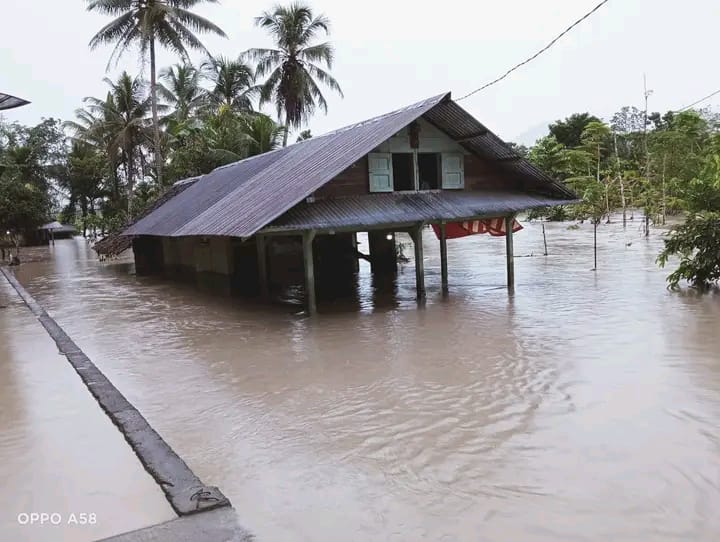 Banjir dan Tanah Longsor Melanda Kabupaten Nias Barat