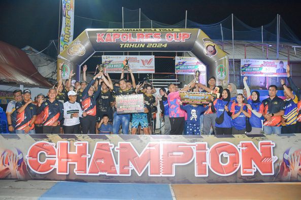 Asisten II Tutup Kapolres Cup 2024, Polsek Nanga Tayap dan Rahmad Vc Raih Juara Pertama