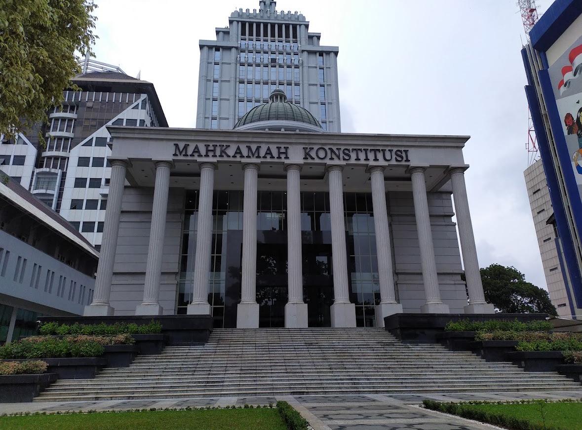 MK Tolak Ubah Syarat Usia Cagub, Anwar Usman Tak Terlibat dalam Putusan