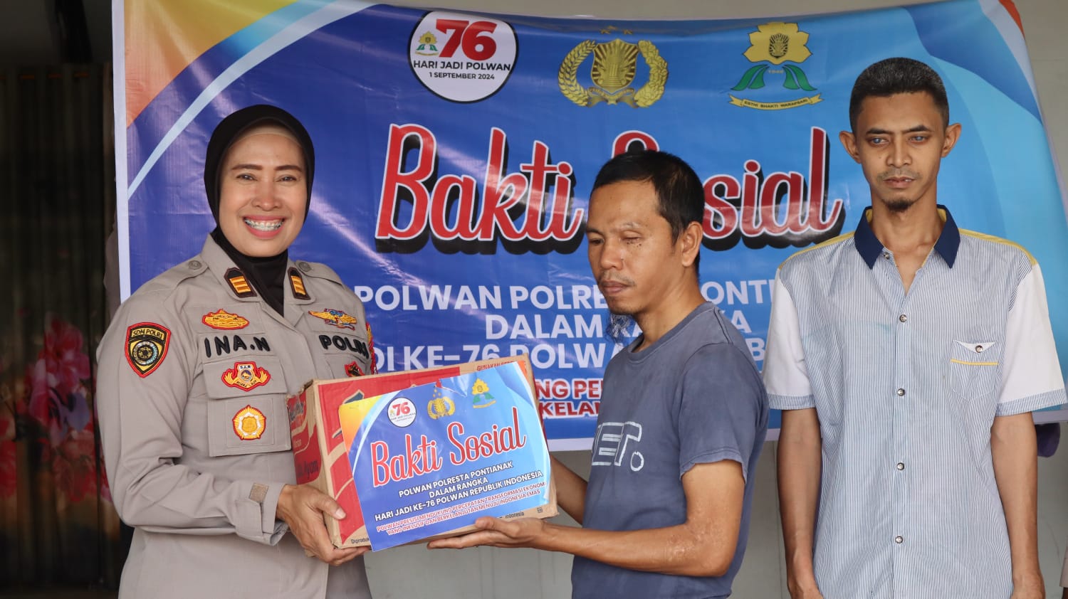 Rayakan HUT Polwan ke-76, Polwan Polresta Pontianak Gelar Bhakti Sosial di Panti Asuhan
