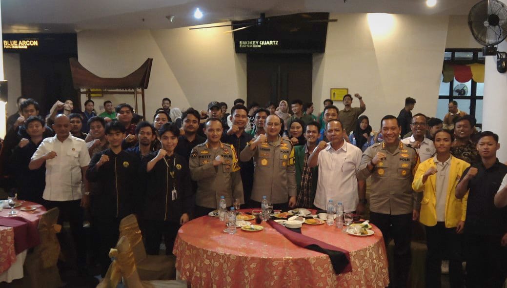 Kapolda Kalbar Ajak Ngopi Bareng Mahasiswa, Perkuat Sinergi dan Kolaborasi dengan Generasi Muda