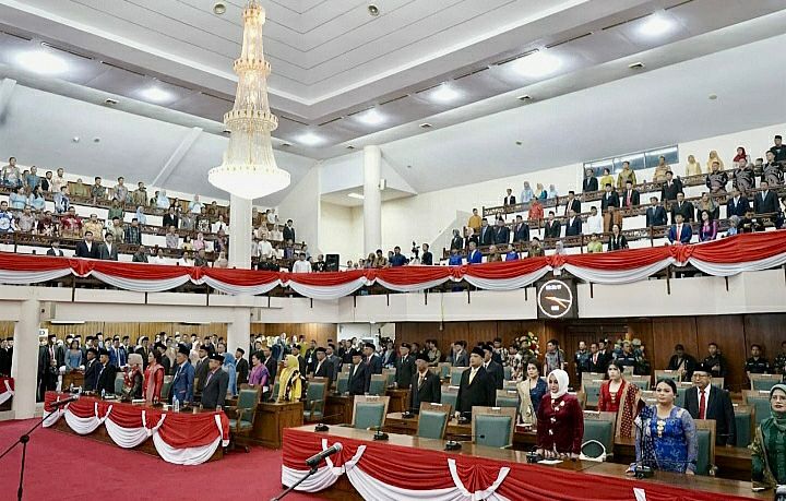 65 Anggota DPRD Dilantik: Legislator Baru hingga Representasi Perempuan di Parlemen Meningkat