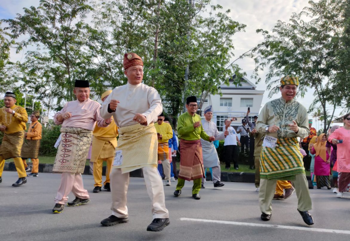 Jepin Massal di HUT Pontianak: Didi Haryono Serukan Semangat Pelestarian Budaya