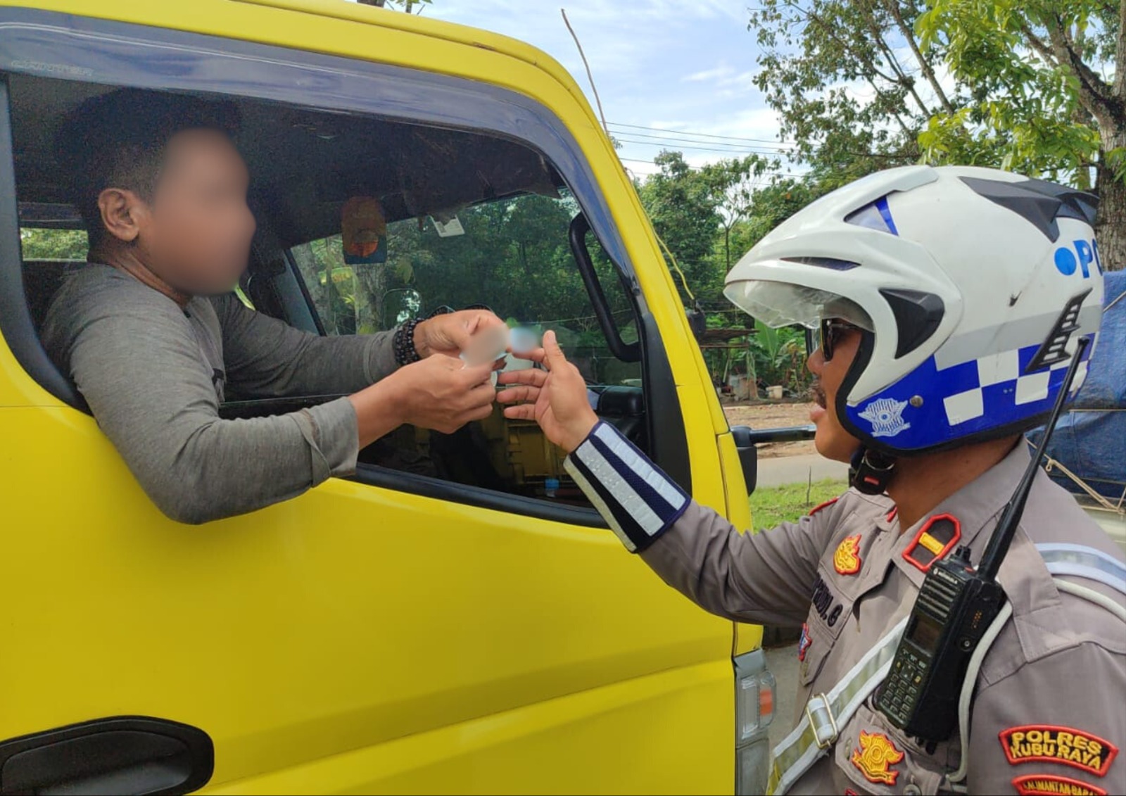 Hari Kedelapan Operasi Zebra Kapuas 2024, Polres Kubu Raya Beri 59 Tindakan Teguran ke Pengendara