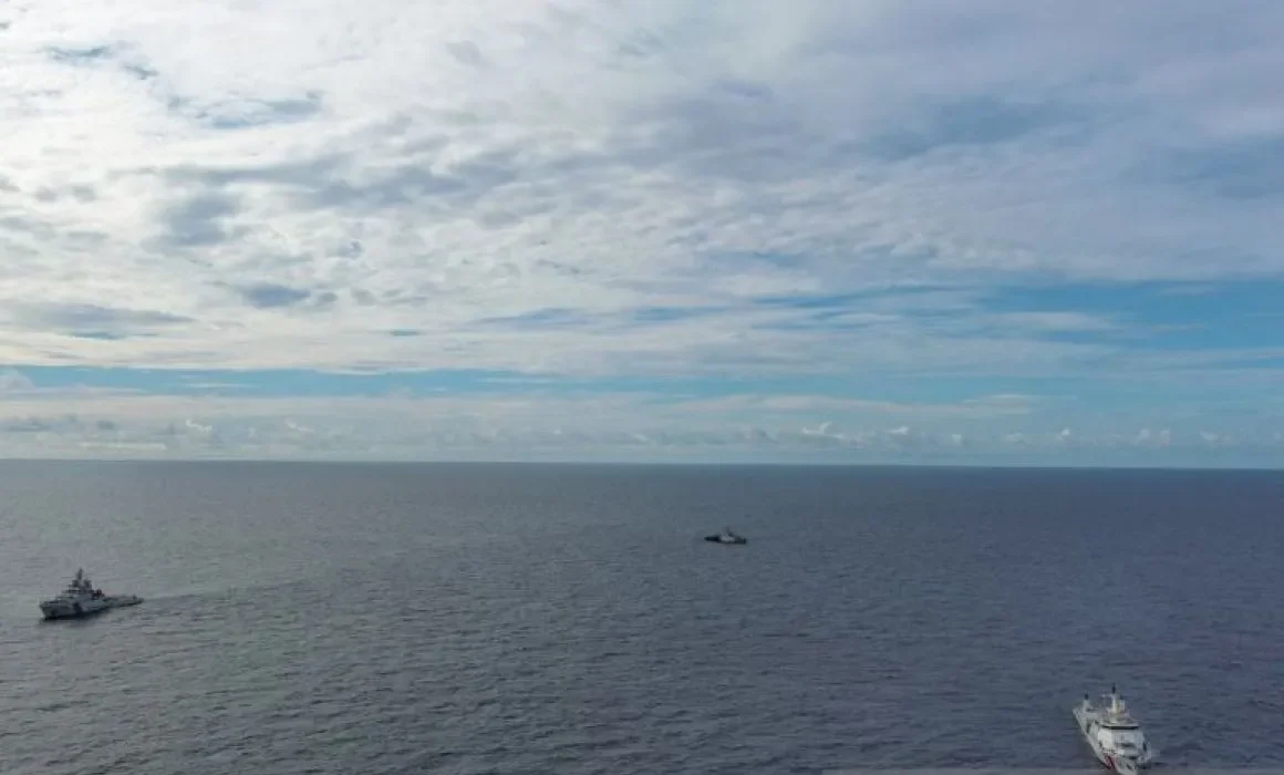 Bakamla Usir Kapal Coast Guard China yang Terdeteksi Berlayar di Laut Natuna