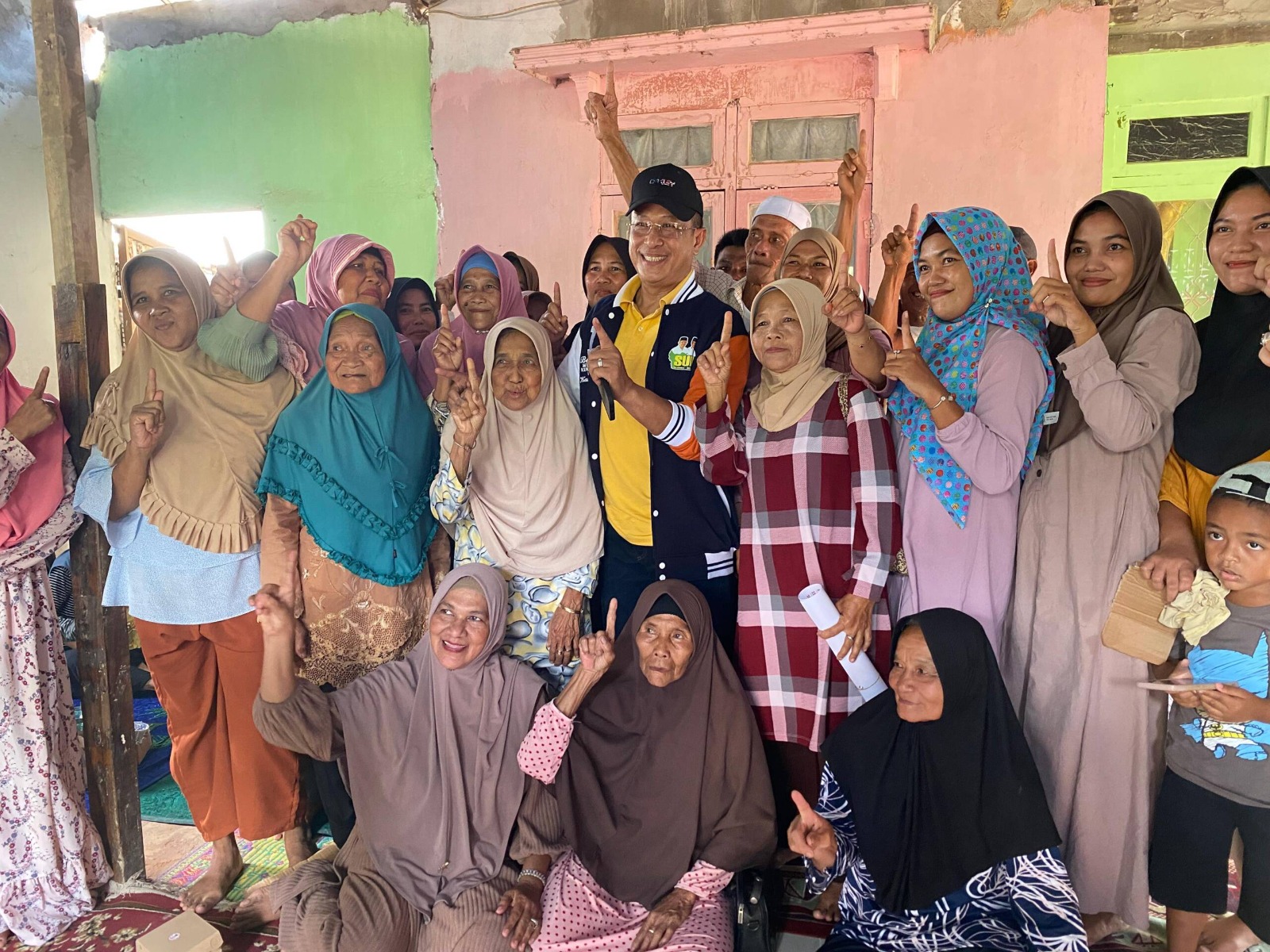 Didi Haryono Komitmen Lanjutkan Program Bedah Rumah dan Sekolah Gratis