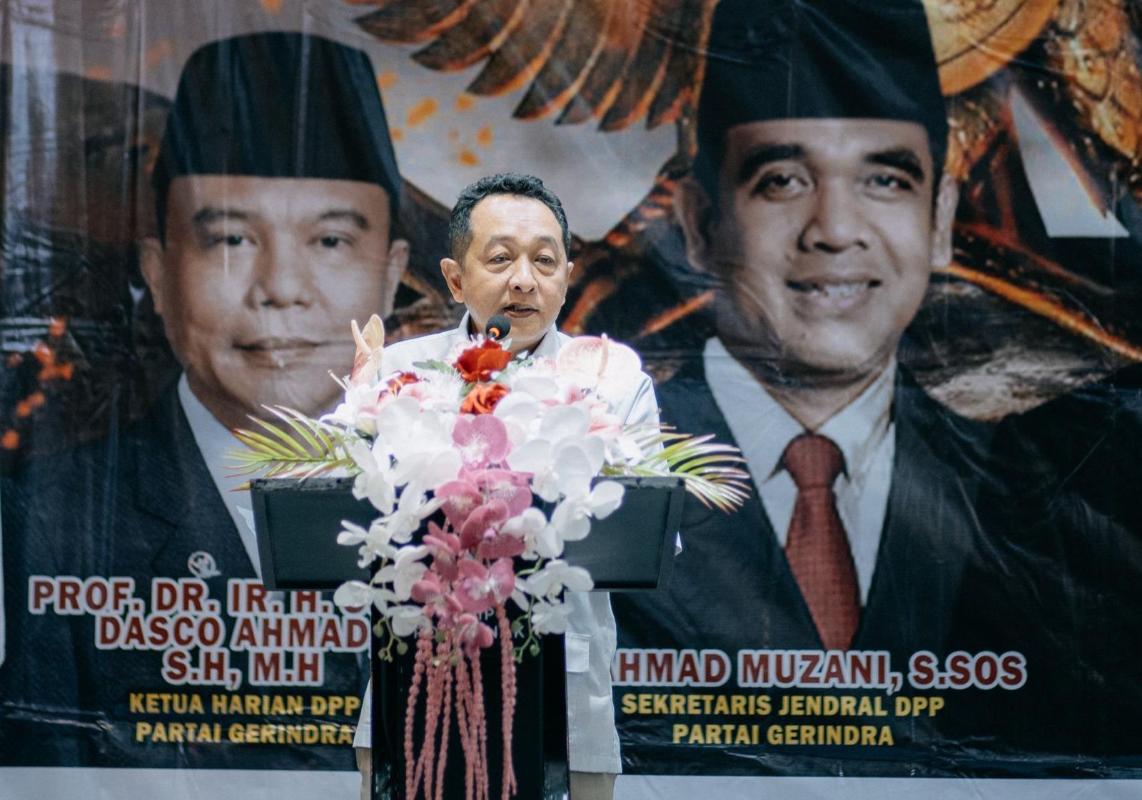 Unggul di 8 Kabupaten/Kota dalam Pilkada 2024, Ketua DPD Gerindra Kalbar Tekankan Kebijakan Berorientasi Pada Rakyat