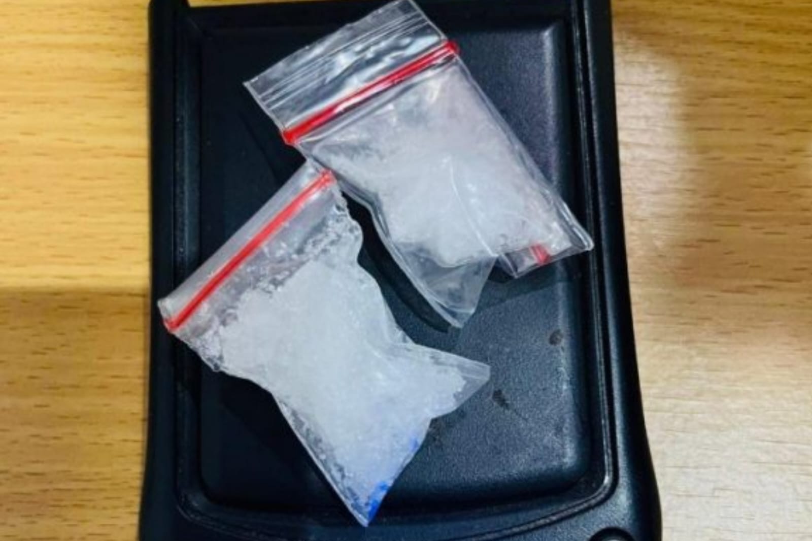 Dua Pria Bawa 4,9 Gram Sabu Dibekuk Polisi