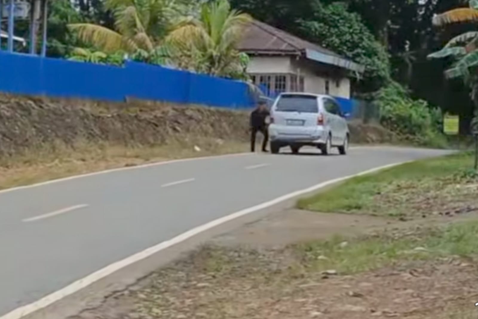 Pelaku Pencurian Mobil dengan Sajam Ditangkap di Sanggau Ledo