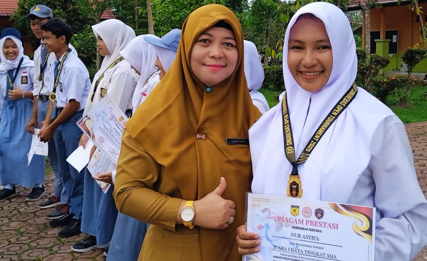 SMK Negeri 1 Sambas Dominasi Kejuaraan Karate Singbebas 2025