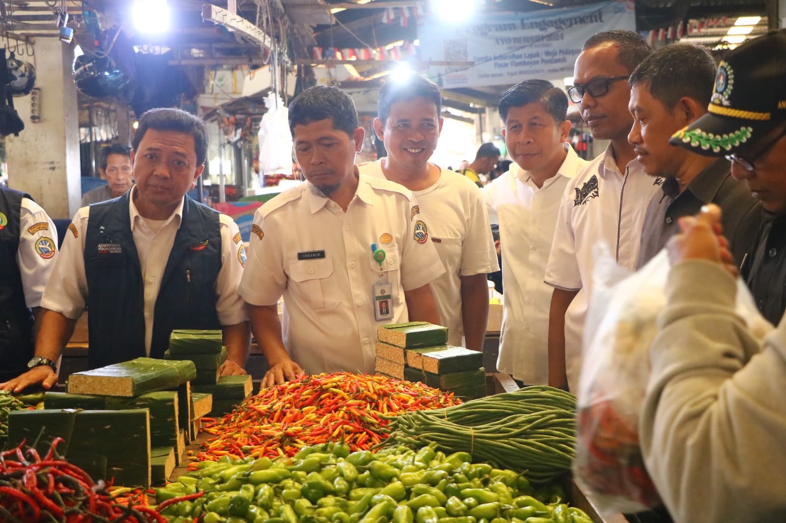 Tim Satgas Pangan Sidak Pasar! Harga Bahan Pokok Stabil, tapi Cabai Masih 'Panas' di Pontianak
