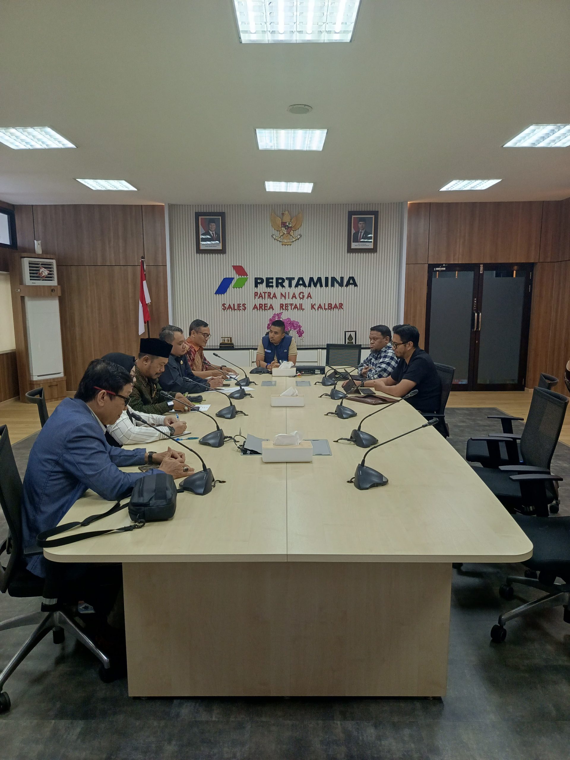 Komisi Informasi Kalbar Dorong Transparansi Pertamina dalam Distribusi Energi