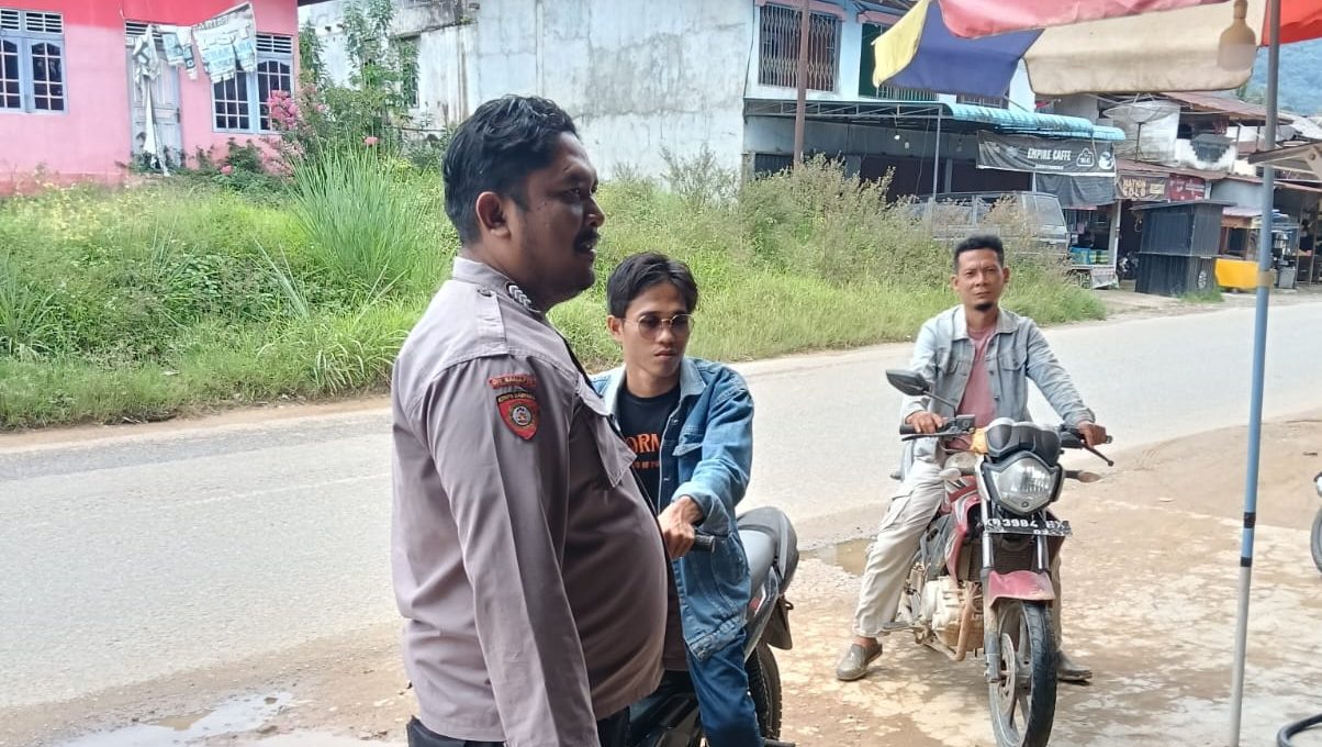 Jelang Lebaran, Polsek Sengah Temila Landak Ingatkan Warga Waspada Kejahatan