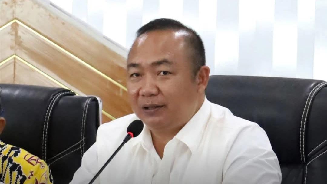 Pimpin Rapat Evaluasi Pembangunan Triwulan I, Bupati Tekankan Kepala OPD Bekerja Secara Profesional