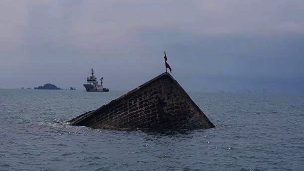 Speed Boat Terbalik di Padang Tikar Kubu Raya, Tiga Orang Masih Hilang