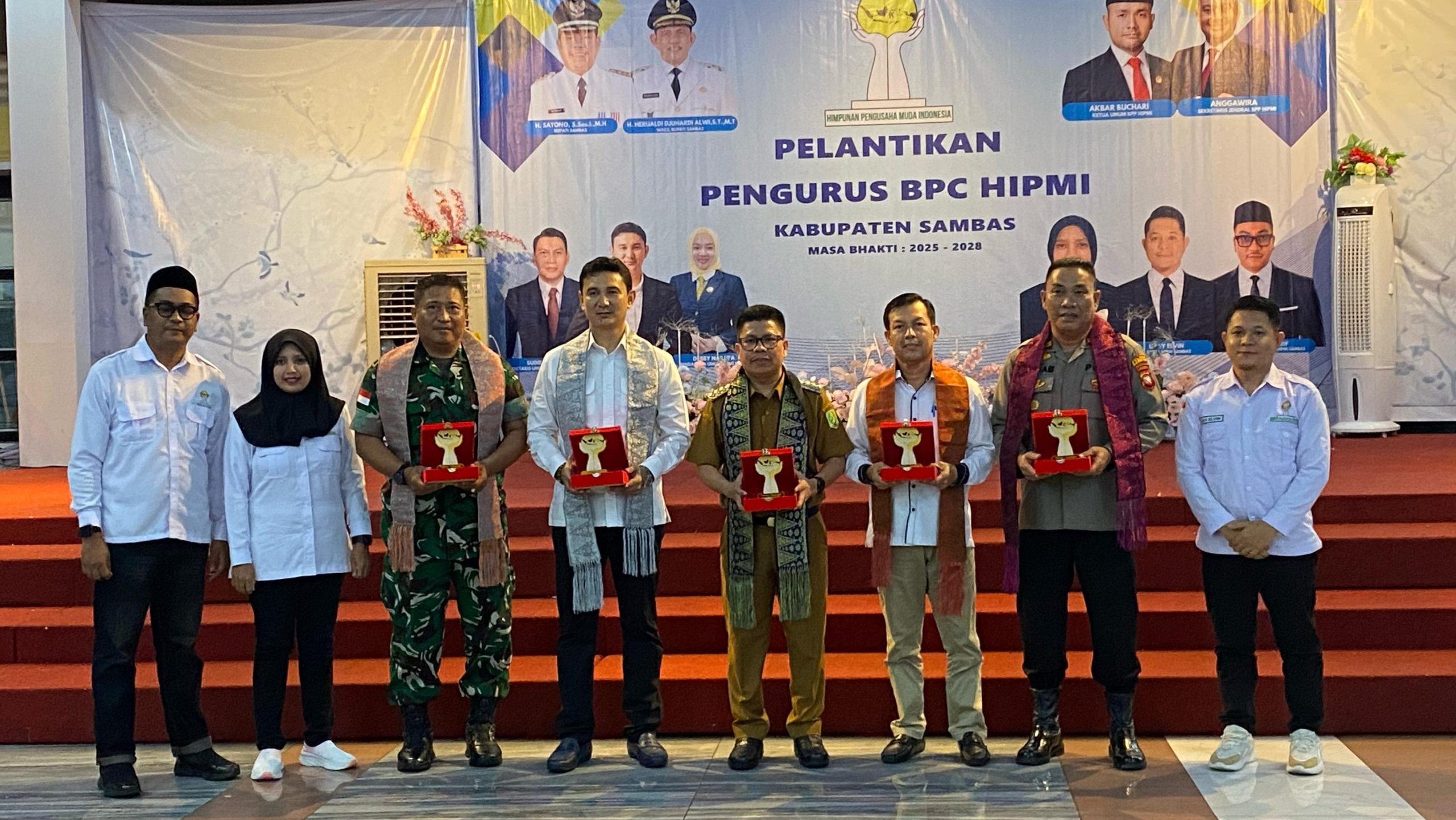 Bupati Satono Ajak HIPMI Sambas Bangun Sinergi dan Kembangkan Potensi Ekonomi Daerah