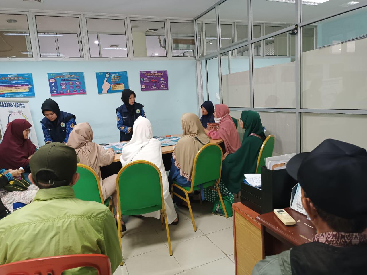 Menepis Kekhawatiran Terkena Diabetes Turunan dari Orang Tua