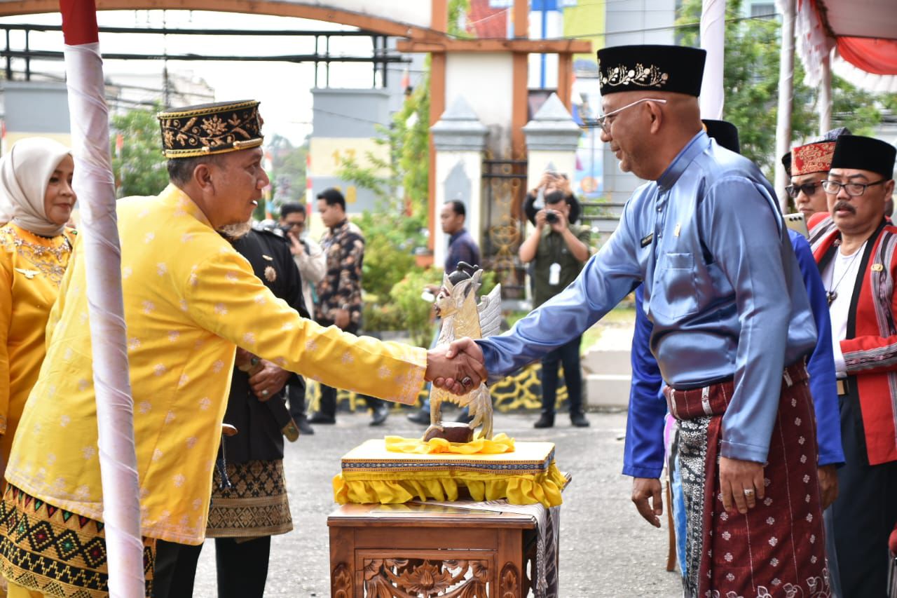 Pemkab Sintang Gelar Upacara Hari Jadi Kabupaten Sintang ke-663