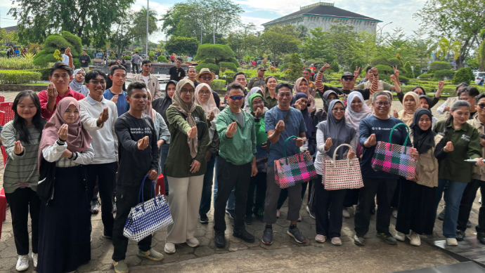 Dukung Iduladha Bebas Sampah Plastik, Eco Bhinneka Salurkan 350 Besek