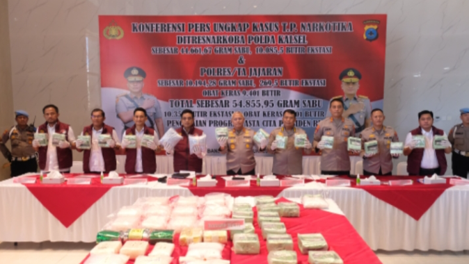 Polda Kalsel Gagalkan Peredaran Besar Narkoba, 54,8 Kg Sabu dan Ribuan Ekstasi Disita