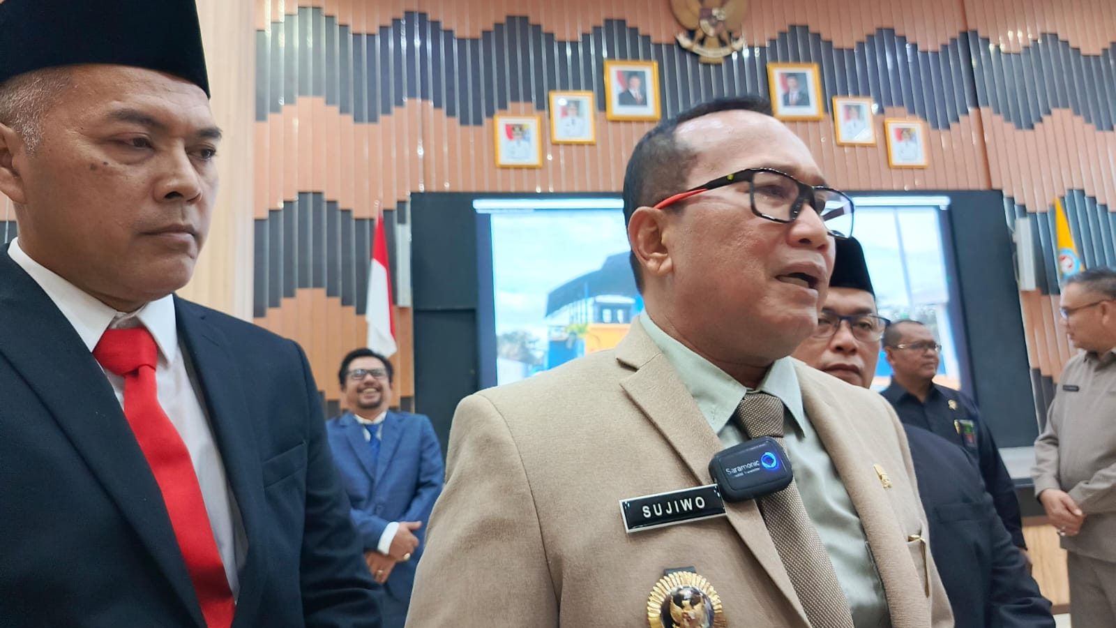 Sujiwo Harapkan Direktur Perumda Kubu Raya Baru Dapat Penuhi Keinginan Air Bersih Masyarakat