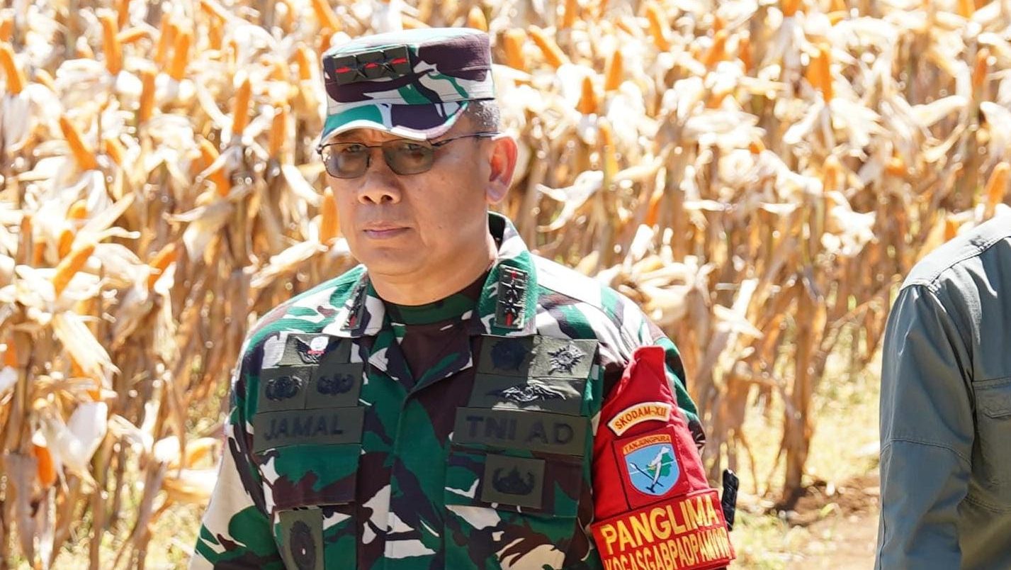 Pangdam XII/Tpr Kawal Kunjungan Presiden Prabowo di Bengkayang
