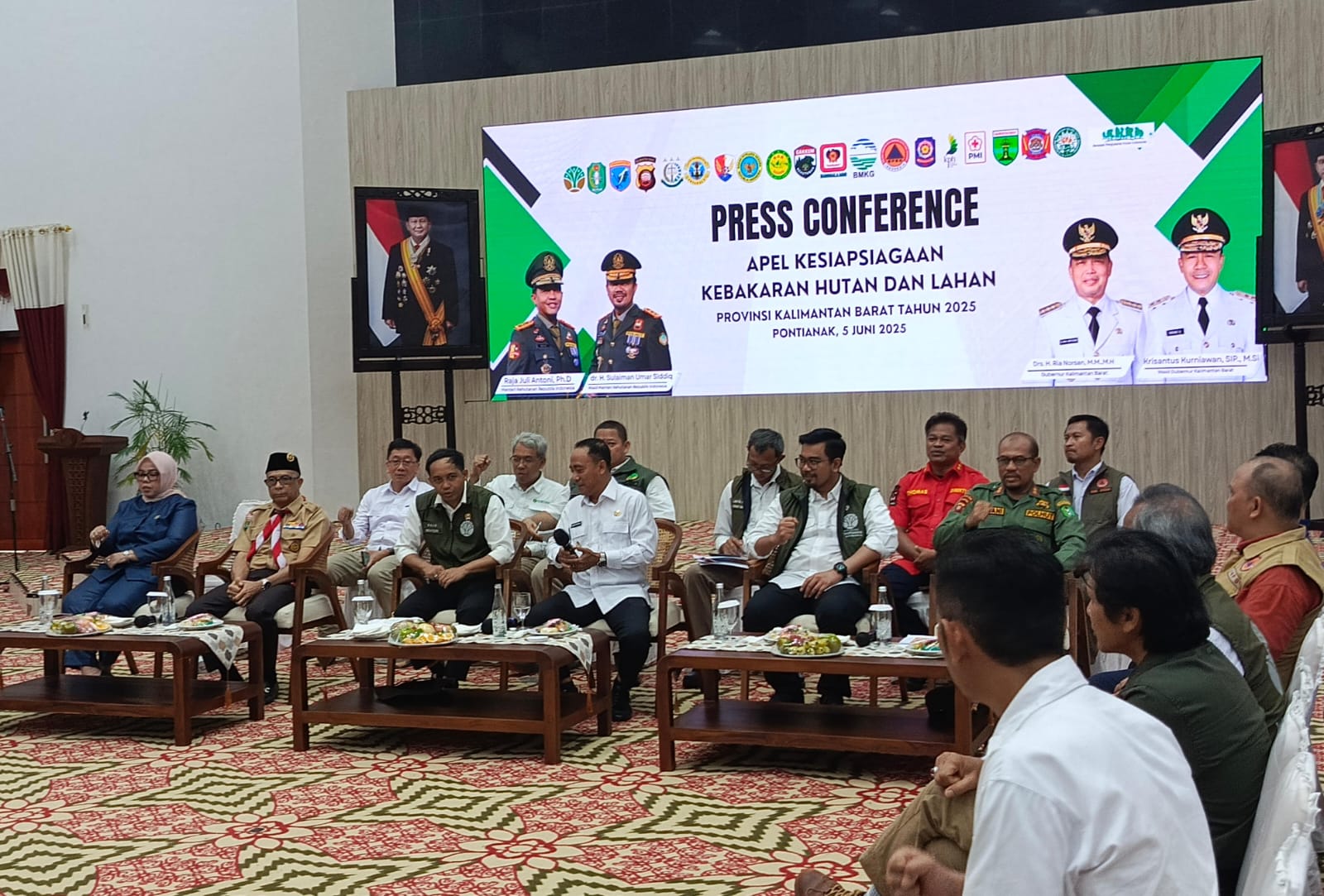 Wagub Krisantus Kritik Keras Perusahaan yang Jadikan Masyarakat Kambing Hitam Karhutla